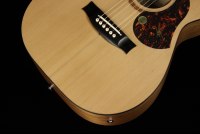 Maton SRS808