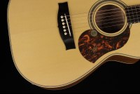 Maton SRS808C