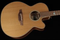 Takamine TSF40C Legacy Series Santa Fe