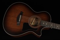 Taylor 322ce 12-Fret V-Class Bracing