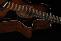 Taylor 322ce 12-Fret V-Class Bracing