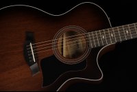 Taylor 324ce