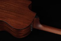 Taylor 324ce