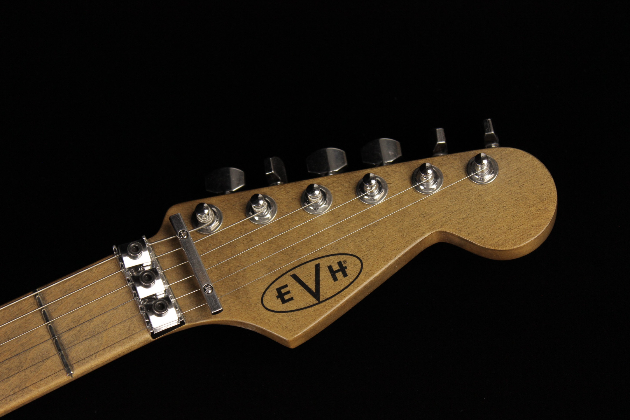 EVH Striped Series Frankenstein Frankie Relic Red with Black