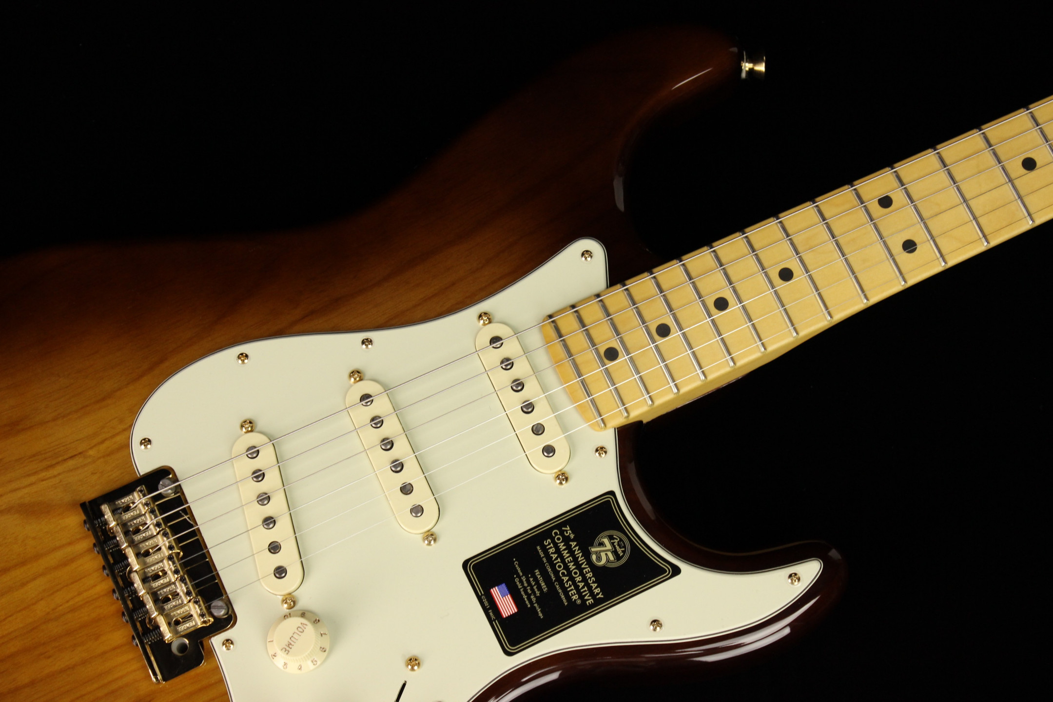 Fender 75th Anniversary Commemorative Stratocaster 2-Color