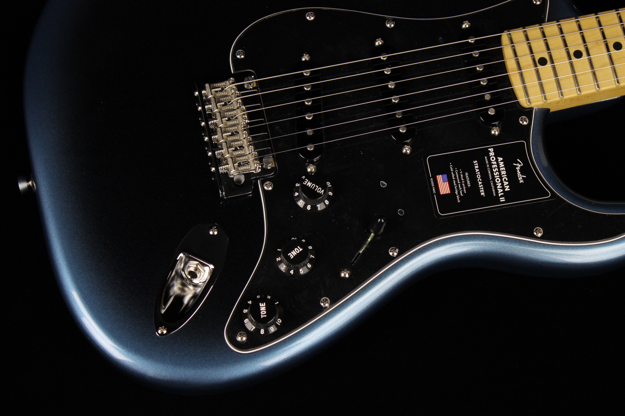 Fender American Professional II Stratocaster Dark Night SN US210083164 Gino Guitars