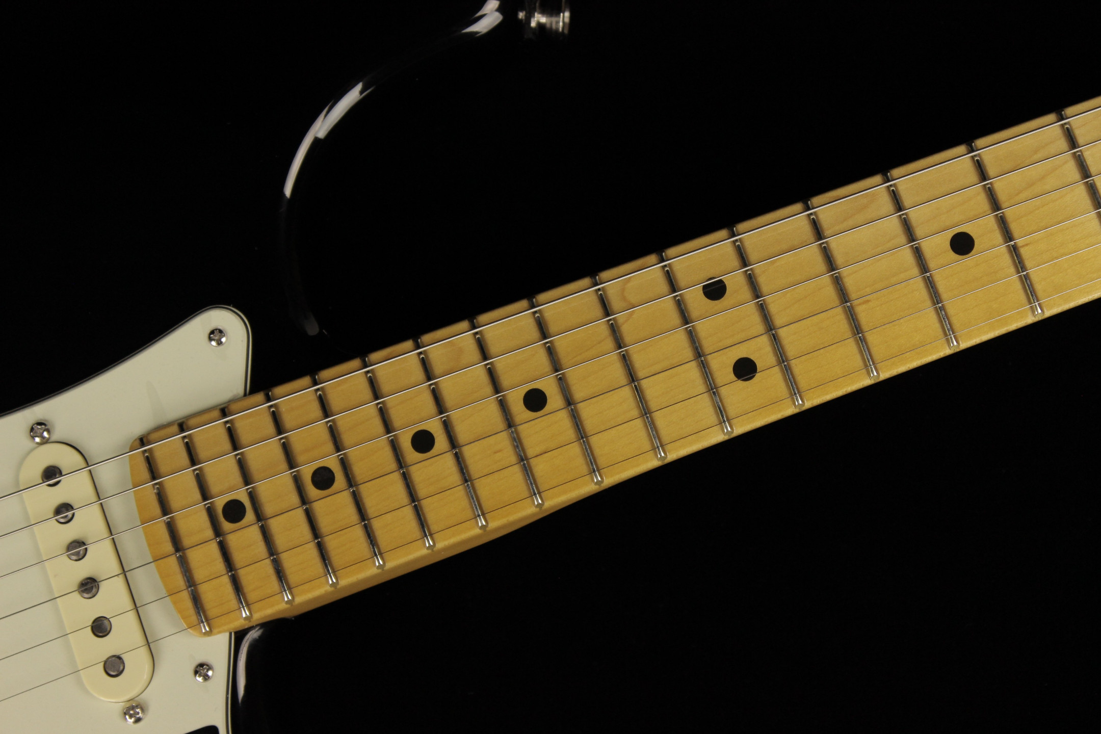 【take】Fender USA Americanprofessional Fender American Professional II Stratocaster, Maple Neck