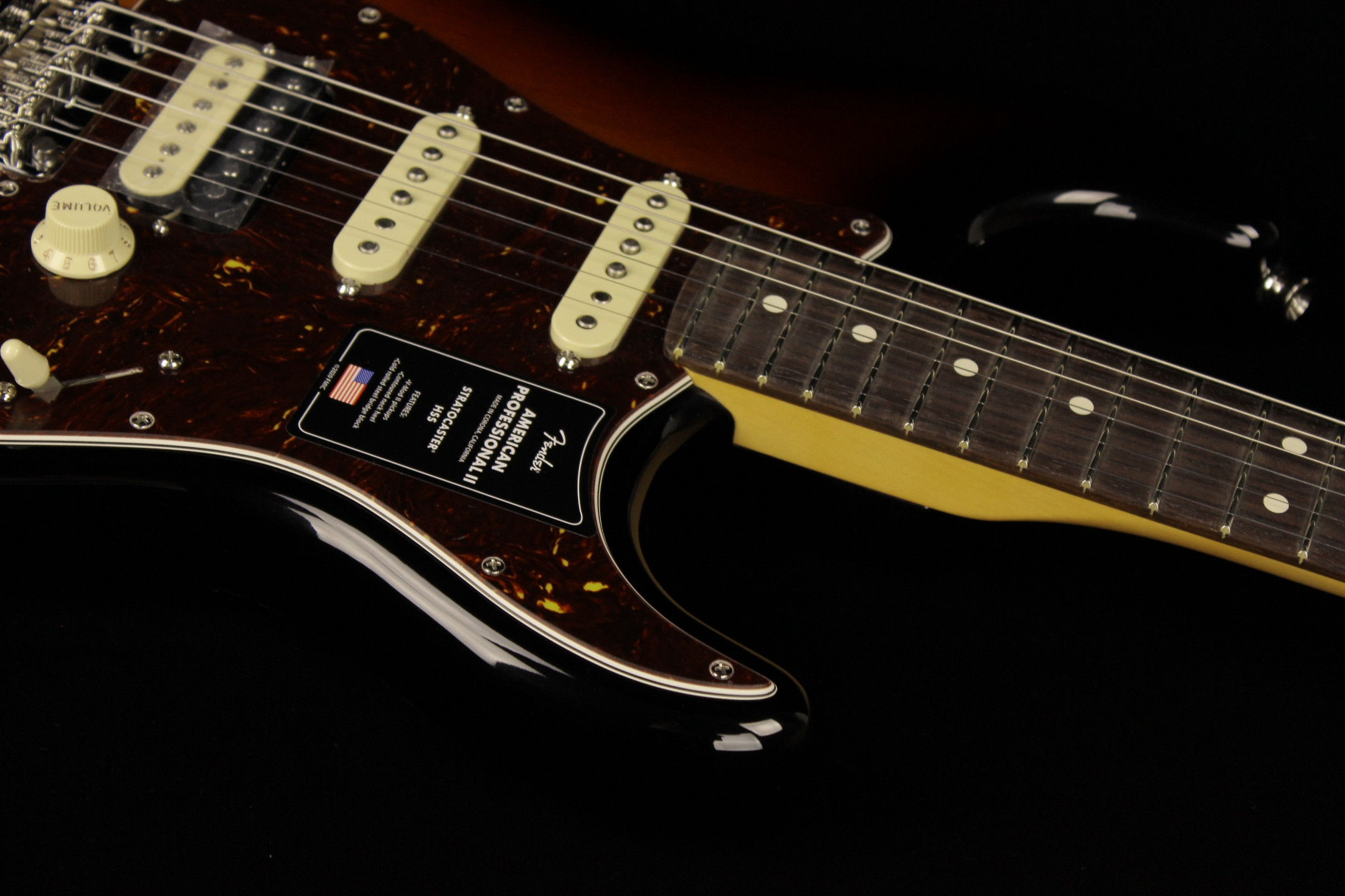 kobber Feasibility Sag Fender American Professional II Stratocaster HSS 3-Color Sunburst (SN:  US22173058) | Gino Guitars