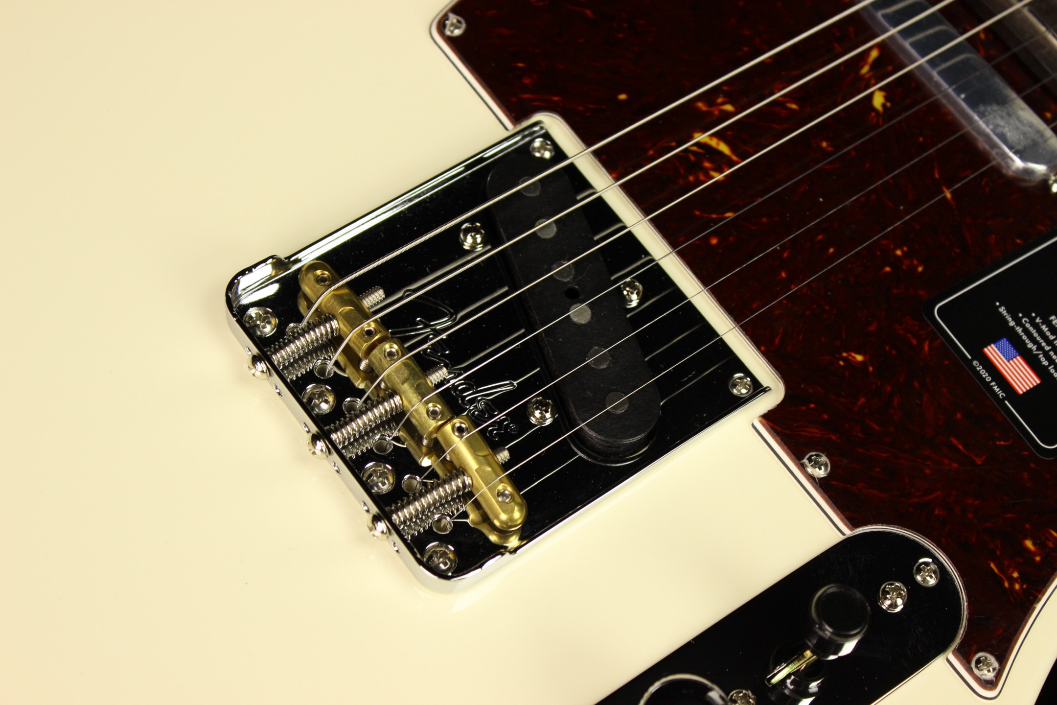 Fender American Professional II Telecaster Olympic White (SN Fender American Professional II Telecaster Olympic White (SN