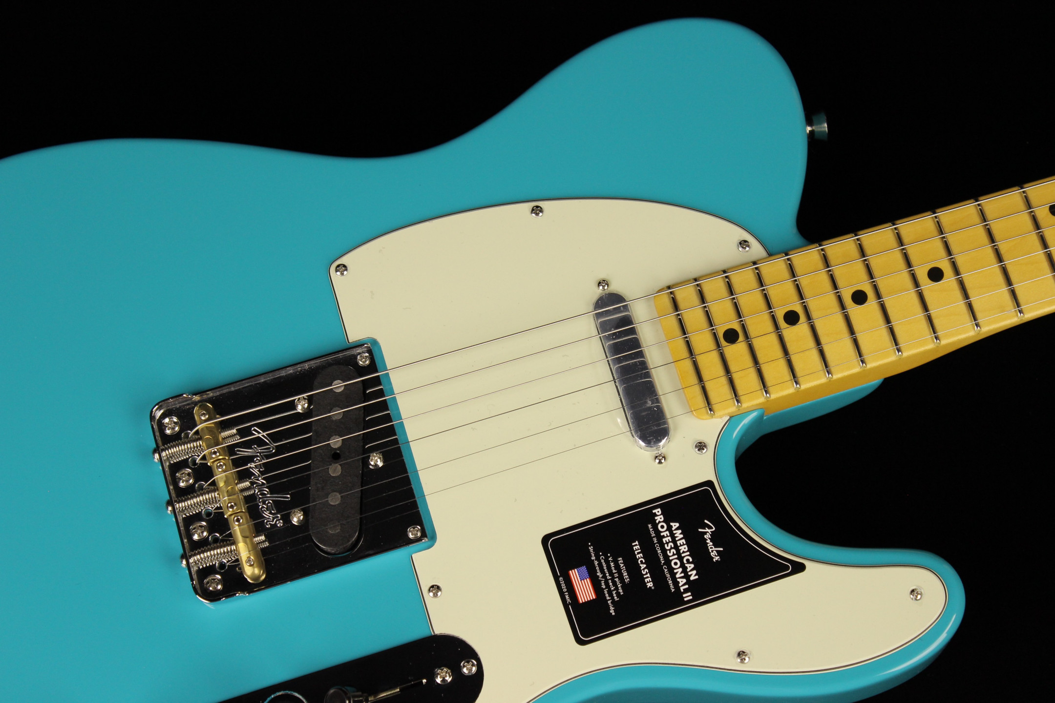 Fender-American-Professional- Fender-American-Professional-