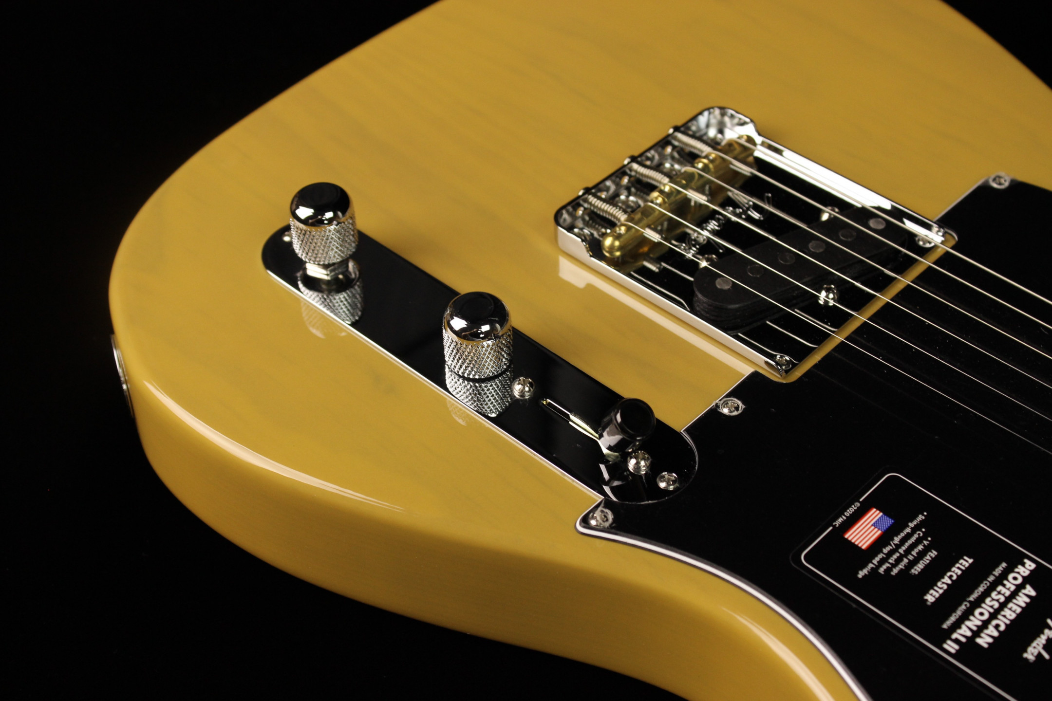 Fender-American-Professional- Fender-American-Professional-