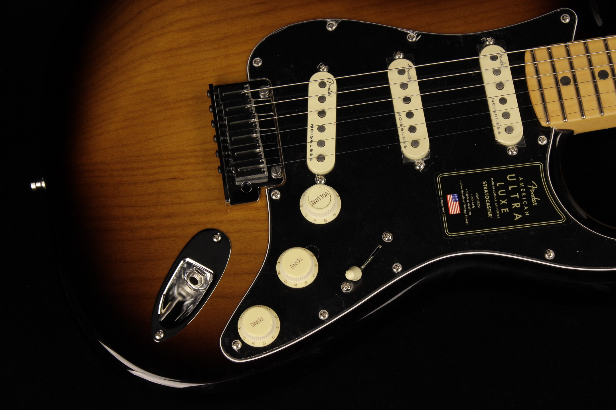 Fender-American-Ultra-Luxe- Fender-American-Ultra-Luxe-