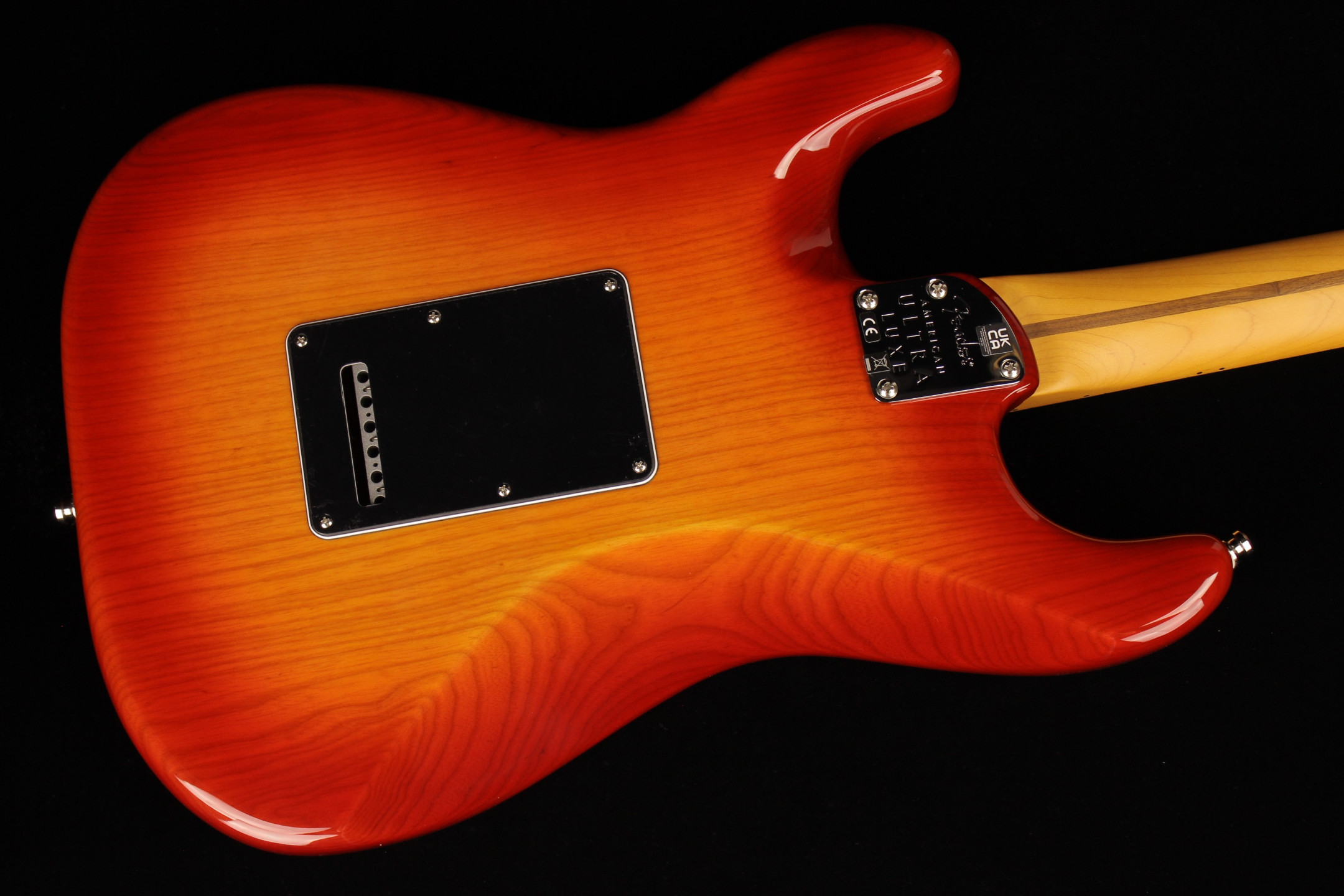 Fender American Ultra Luxe Stratocaster Plasma Red Burst (SN