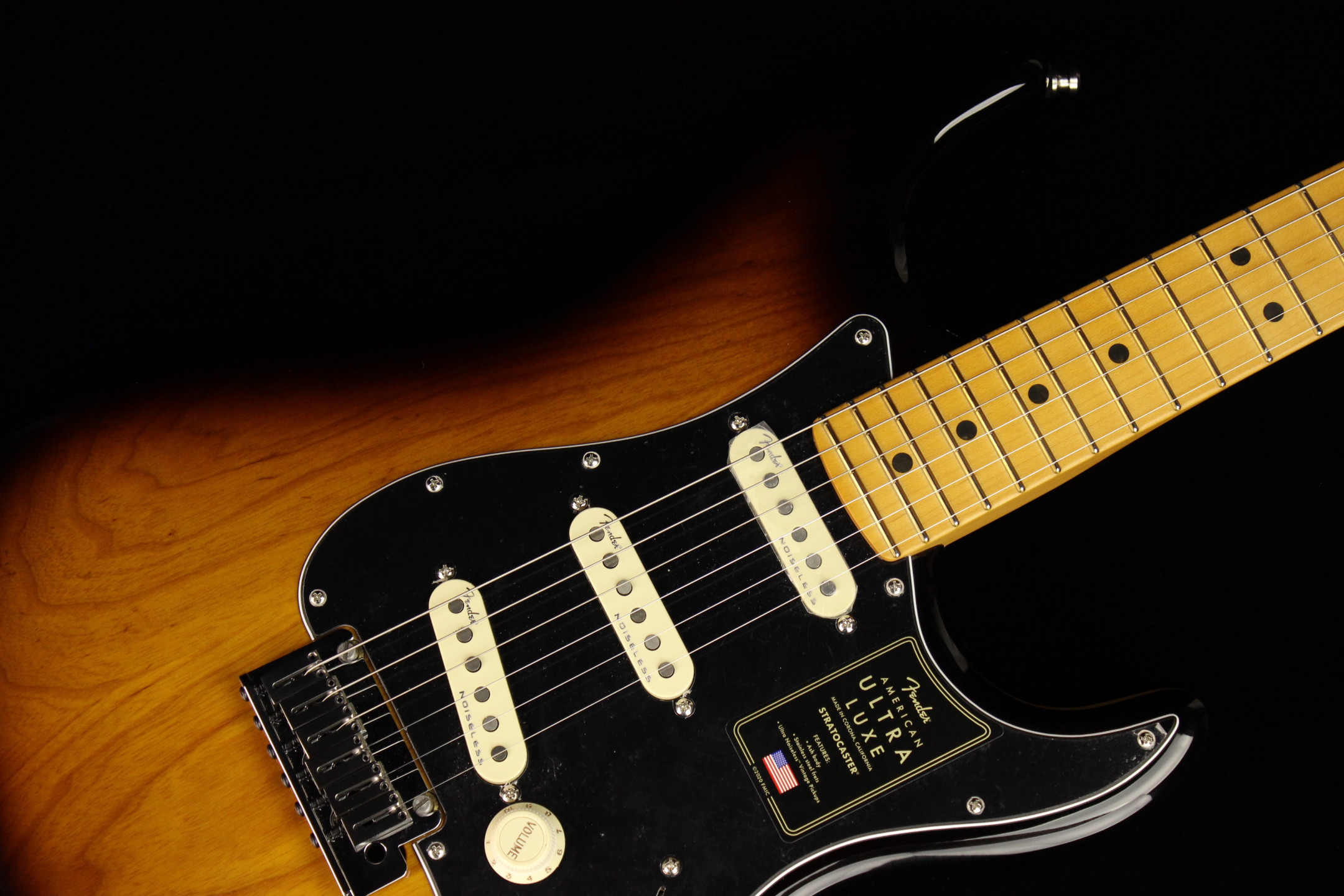 Fender American Ultra Luxe Stratocaster MP 2-Color Sunburst w/case – Tone  Shop Guitars