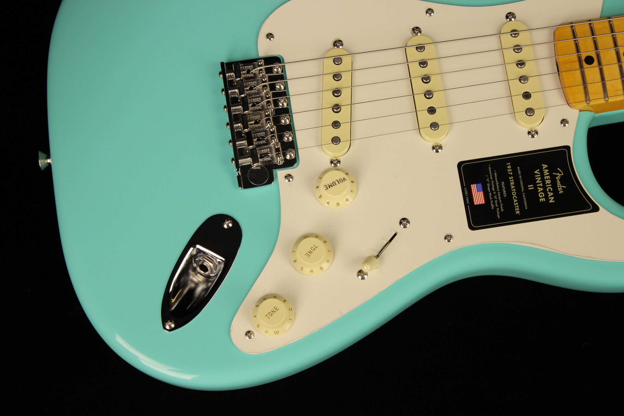 Fender American Vintage II 1957 Stratocaster Sea Foam Green