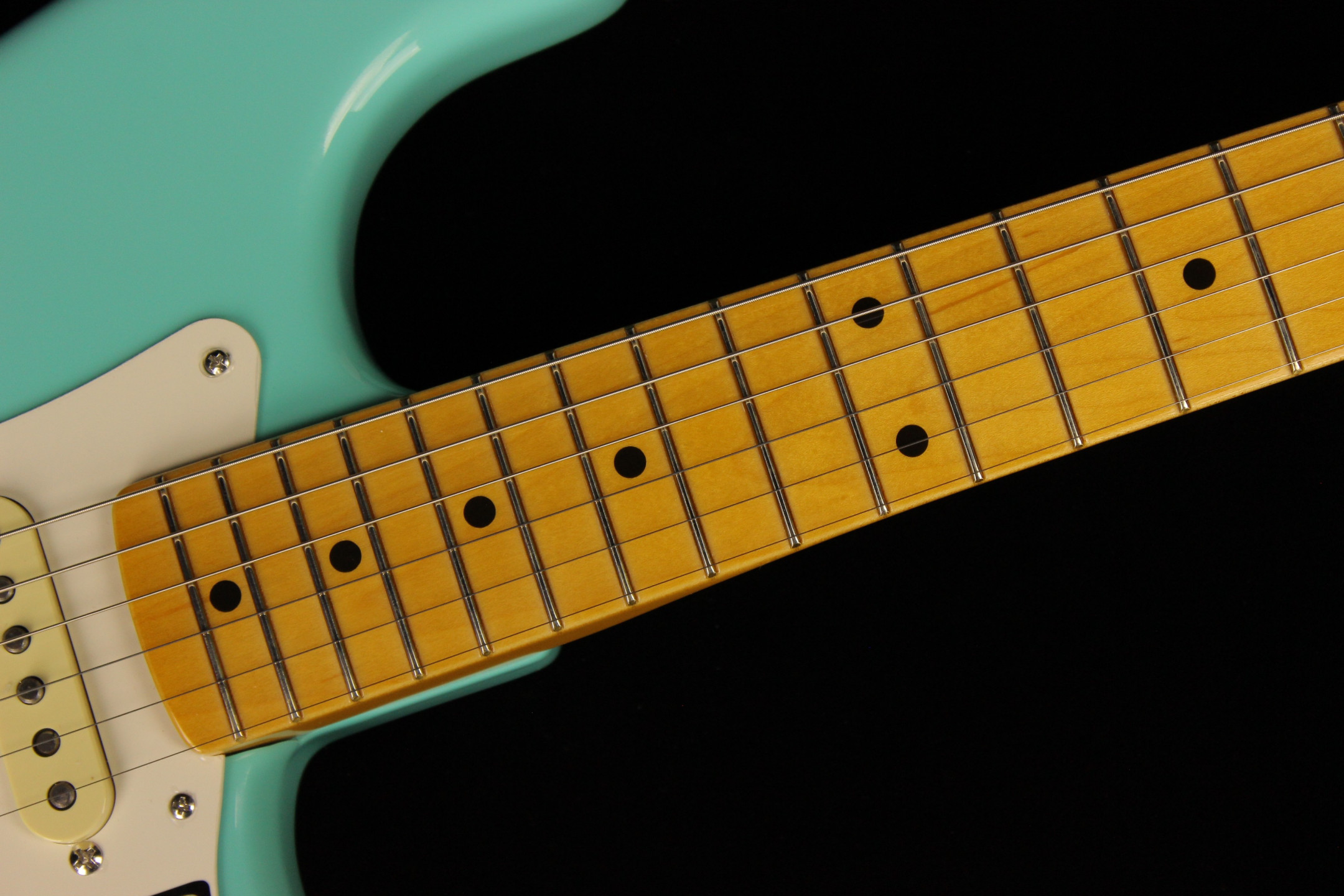 Fender American Vintage II 1957 Stratocaster Sea Foam Green (SN
