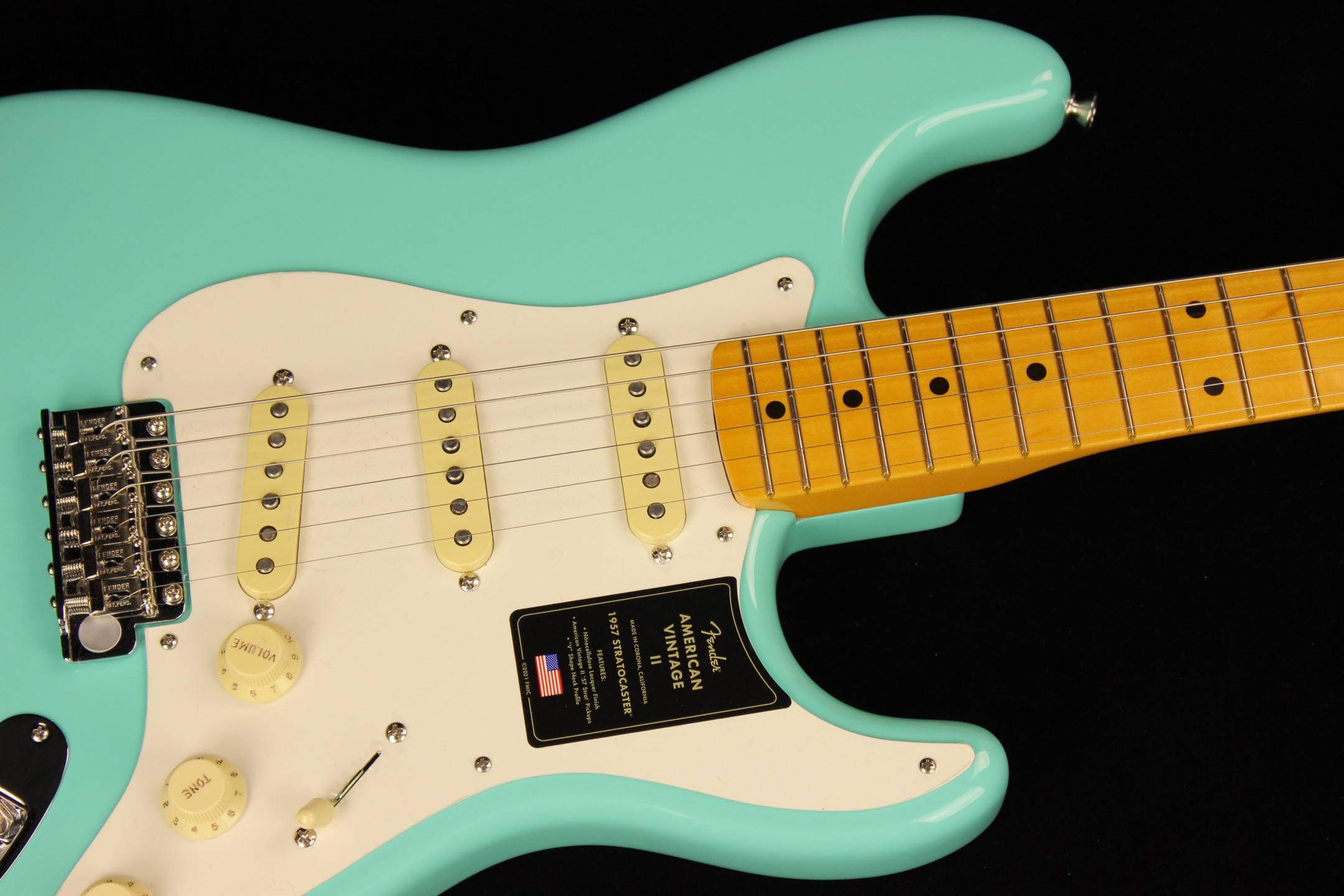 Fender American Vintage II 1957 Stratocaster Sea Foam Green