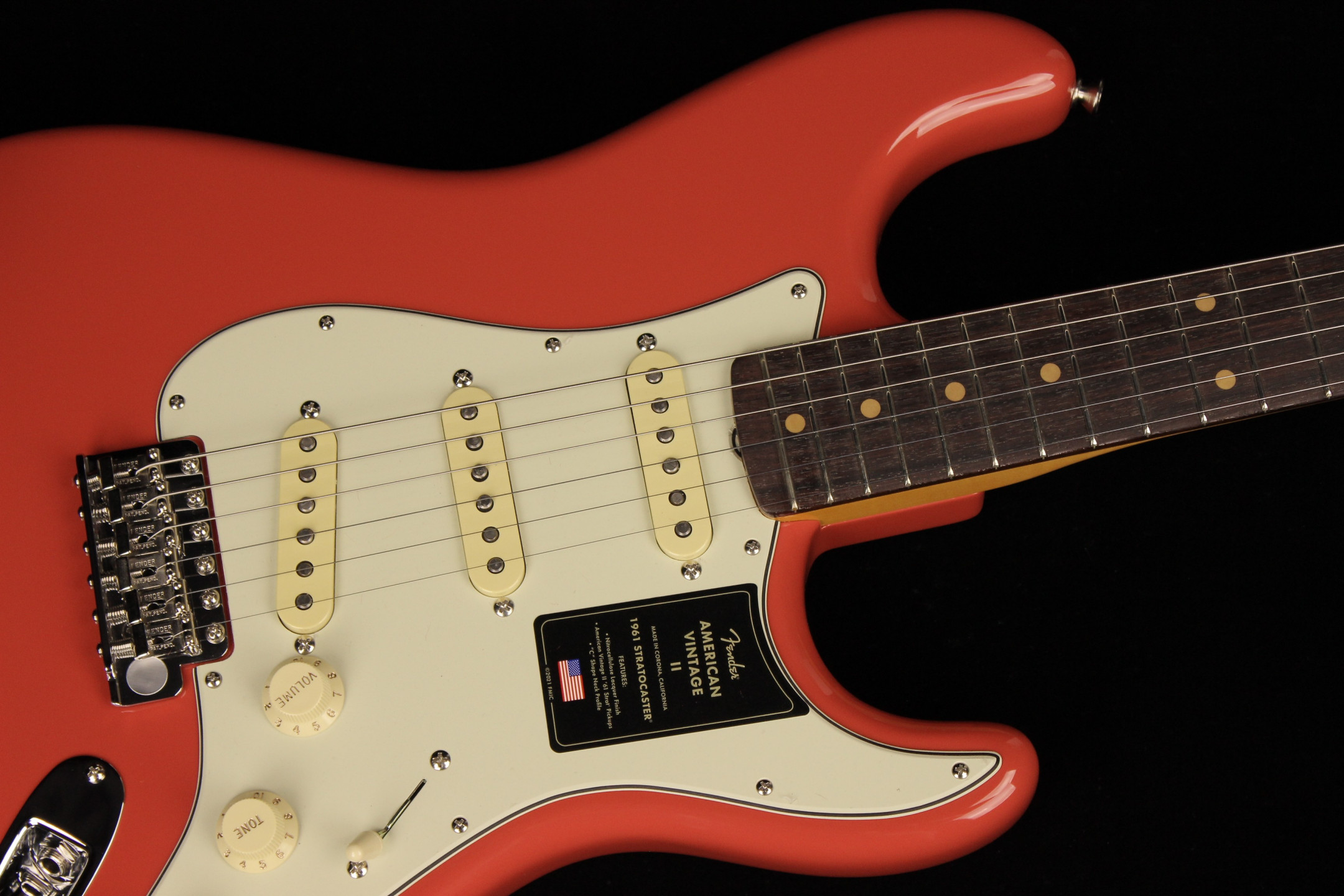 Fender American Vintage II 1961 ストラト Fender-American-Vintage-II-