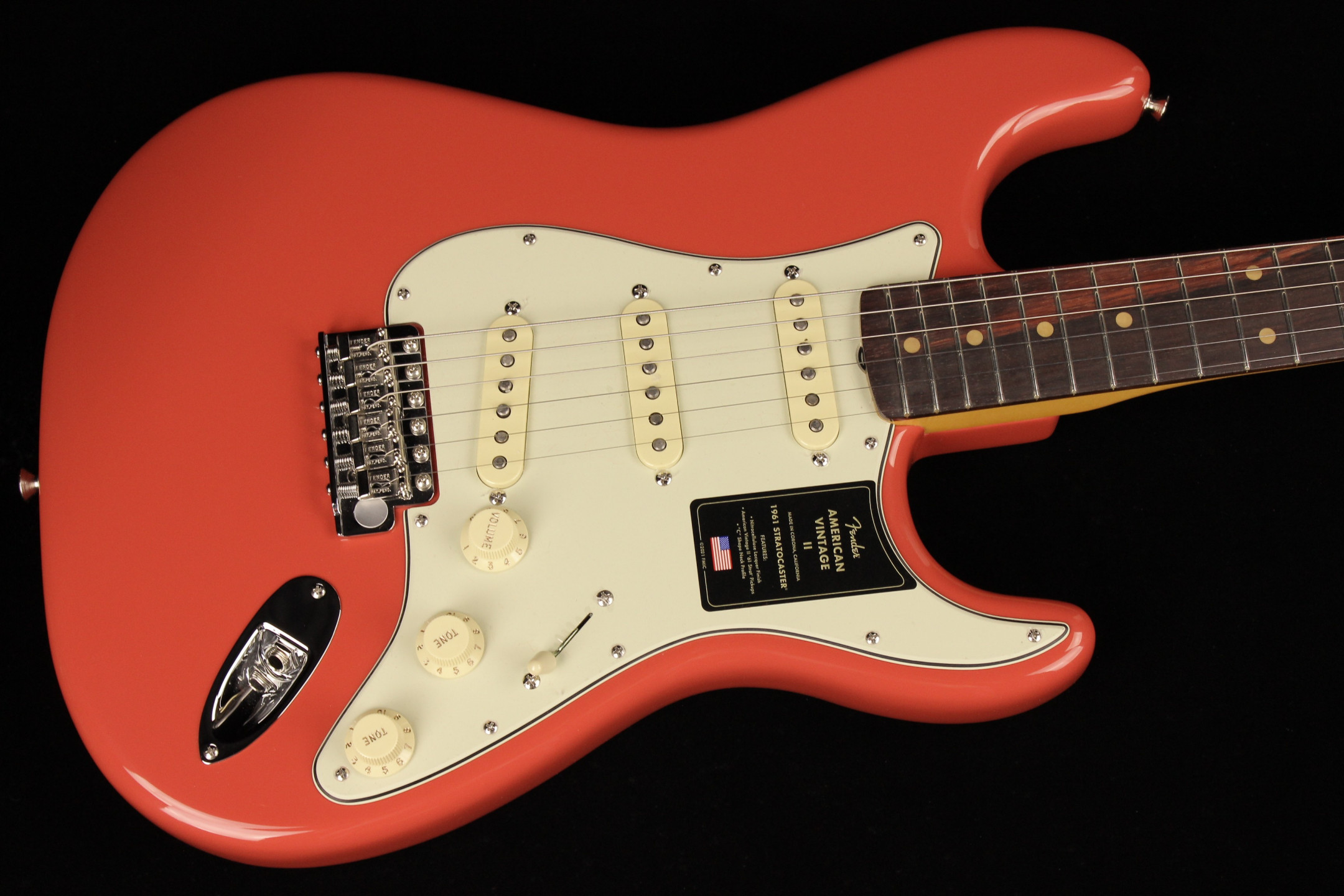 Fender American Vintage II 1961 Stratocaster Fiesta Red (SN: V2329925) |  Gino Guitars