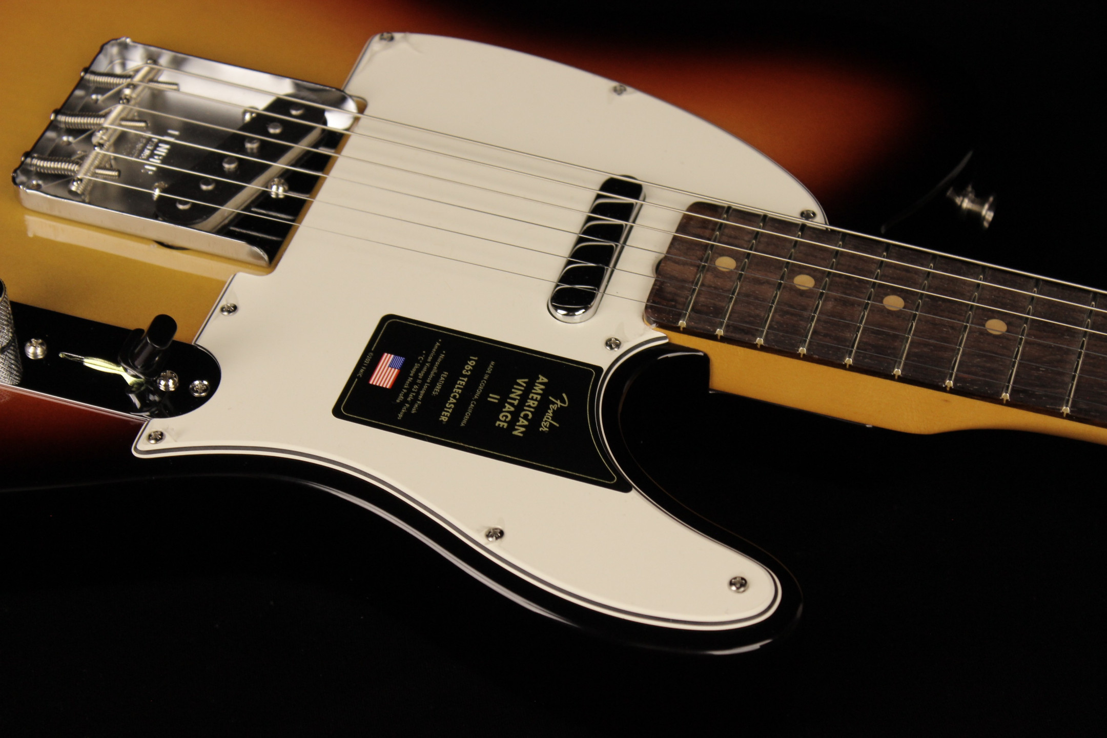 残り6日　American Vintage II 1963 Telecaster Amazon.com: Fender American Vintage II 1963 Telecaster