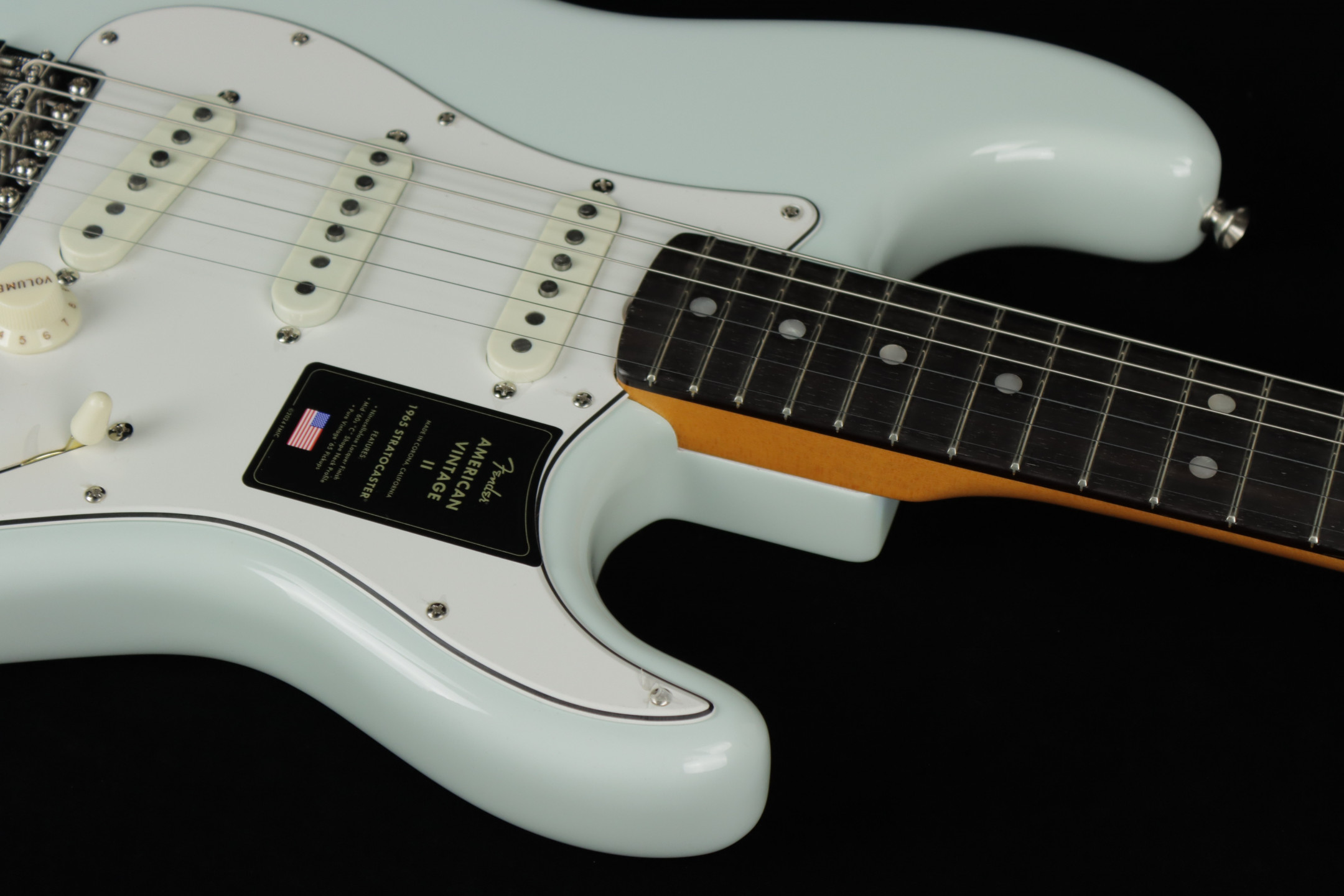 Fender New American Vintage 1965ストラト Fender American Vintage '65 Stratocaster Electric Guitar, with