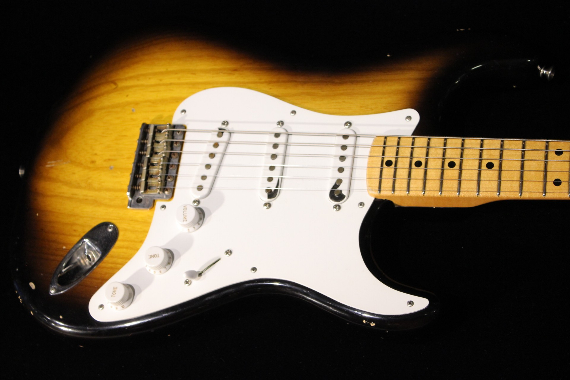 Fender Custom 1955 Buddy Holly Masterbuilt Stratocaster Relic 2 Color Sunburst SN 6024 Gino Guitars