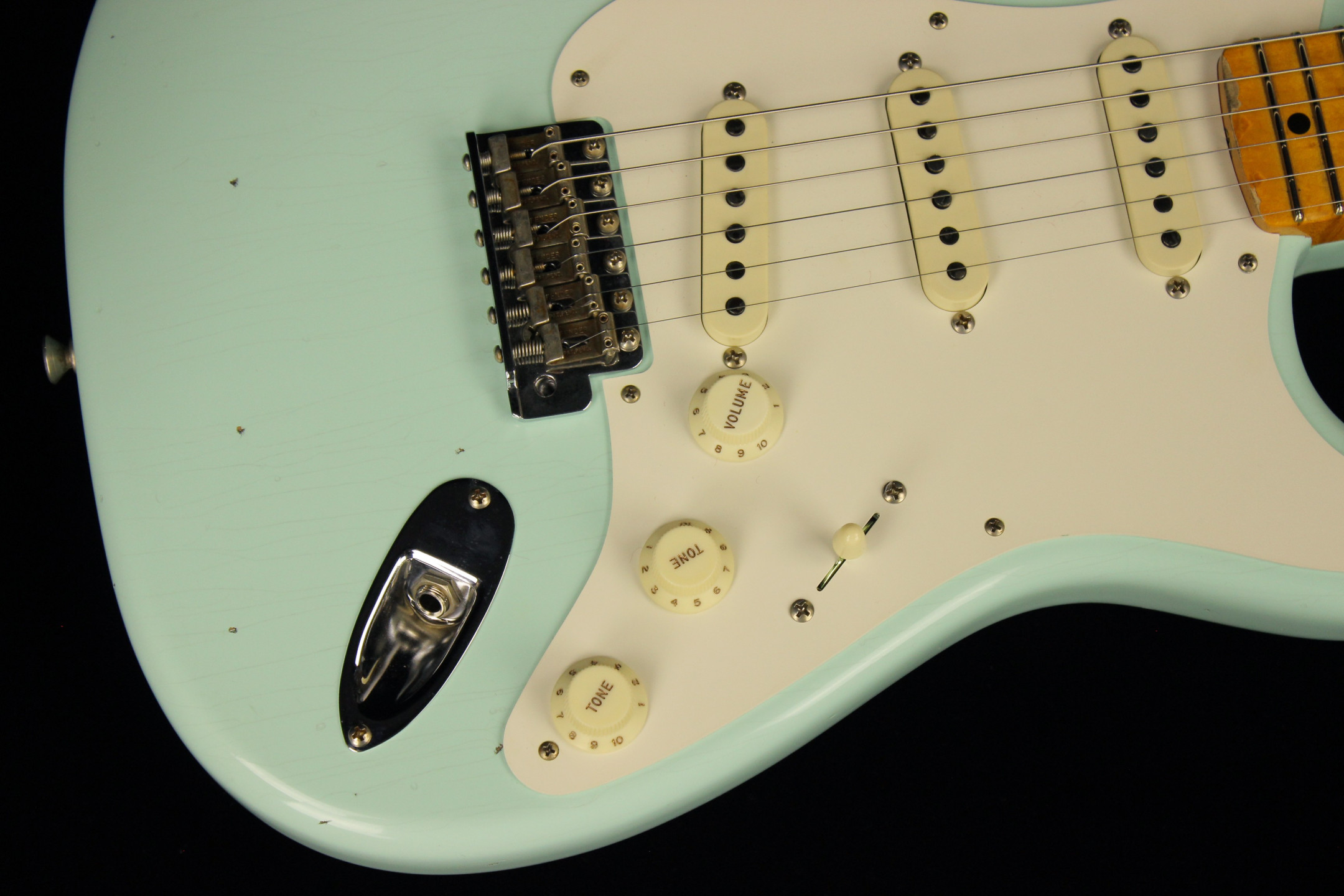 Fender Custom 1957 Stratocaster Journeyman Relic Faded Surf Fender Custom 1957 Stratocaster Journeyman Relic Faded Surf