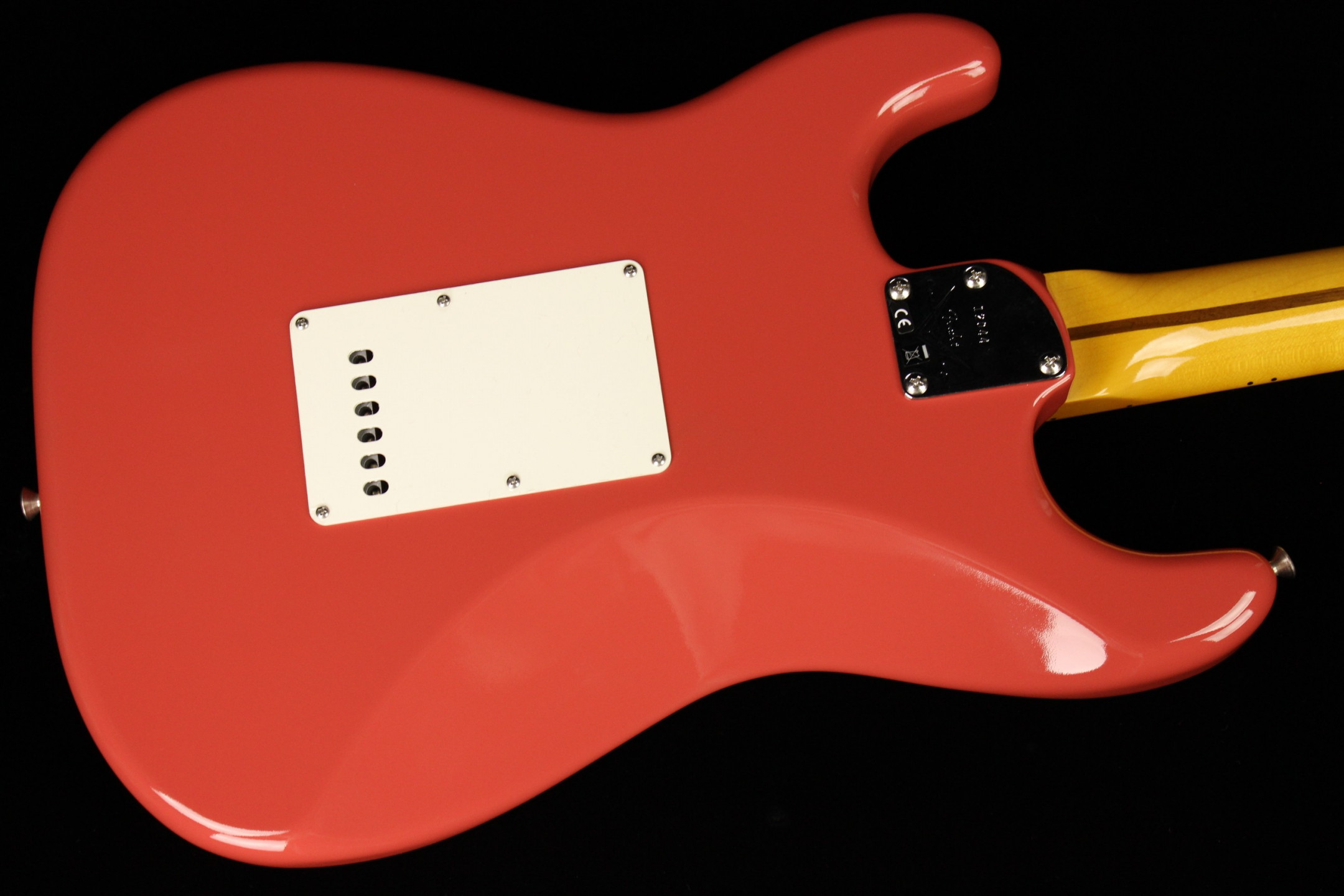 幻級　Fender st57 Sserial　festared flamingo 1983 Fender Japan '57 Reissue Stratocaster JV ST57-85 Fiesta