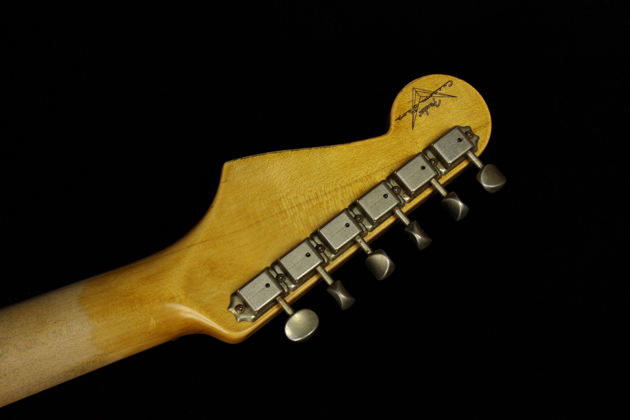 Fender Custom 1960 Stratocaster Heavy Relic Faded Shell Pink