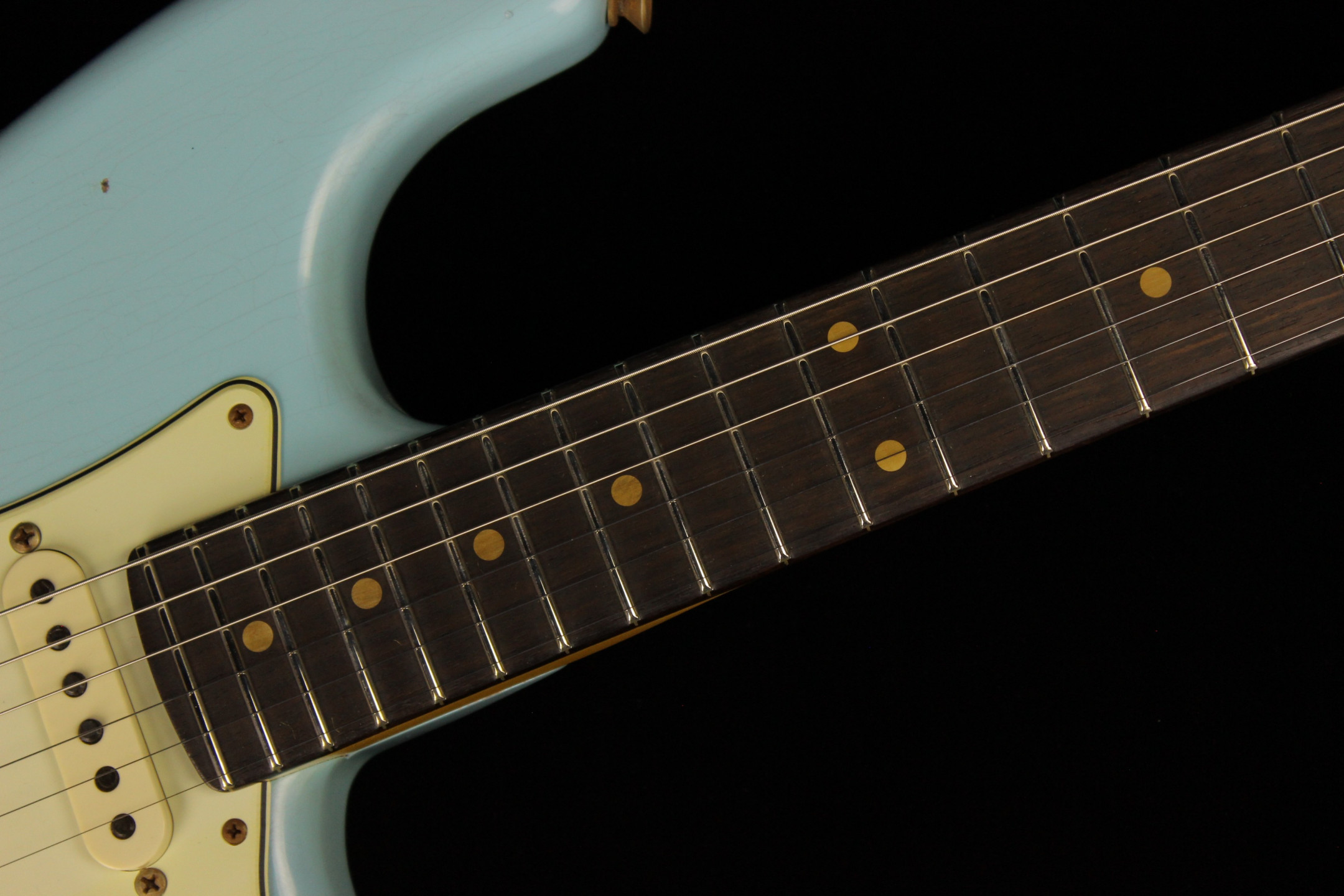 Fender Custom 1960 Stratocaster Journeyman Relic Modern Specs Aged