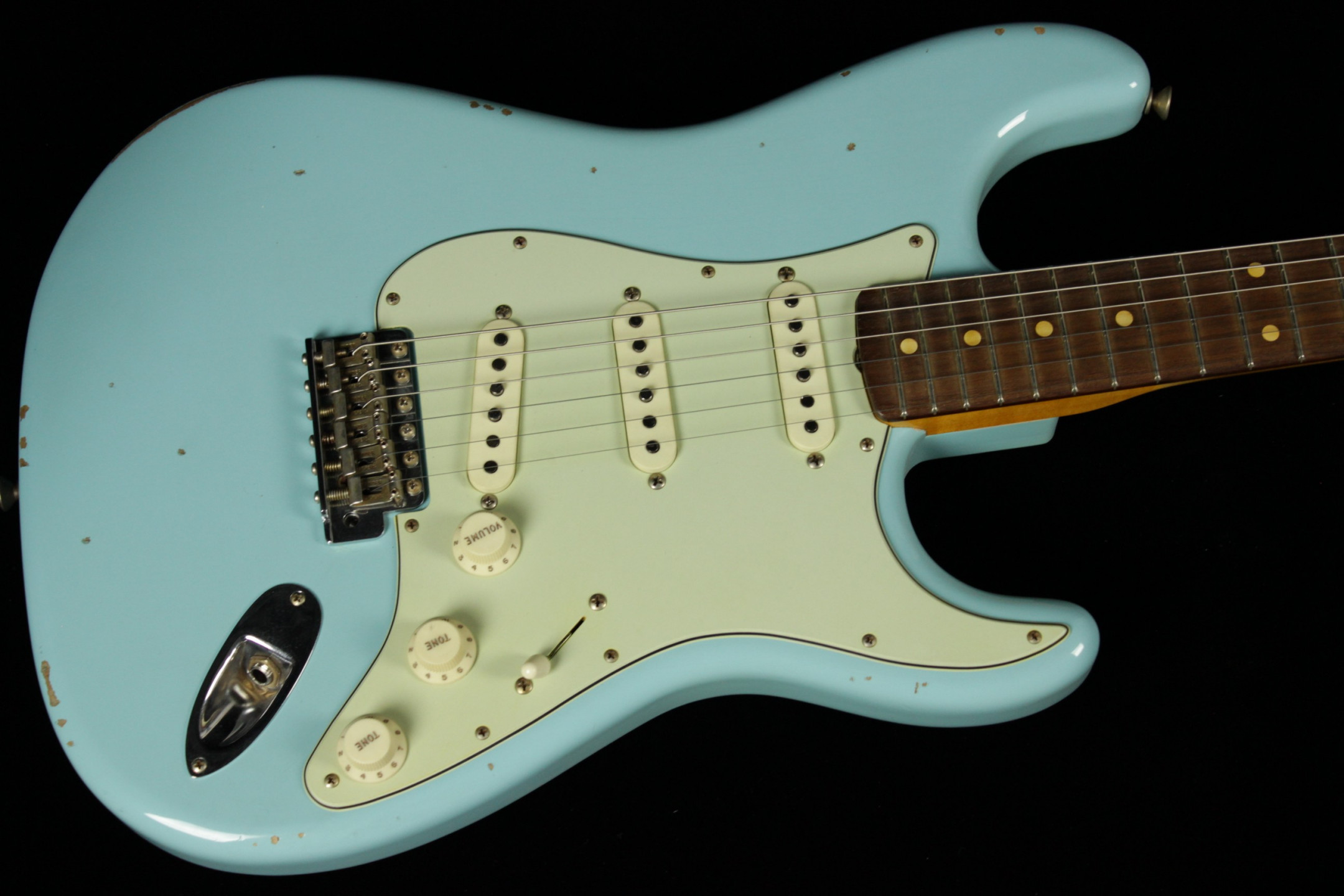 Fender American Ultra Stratocaster Cobra Blue | Blue