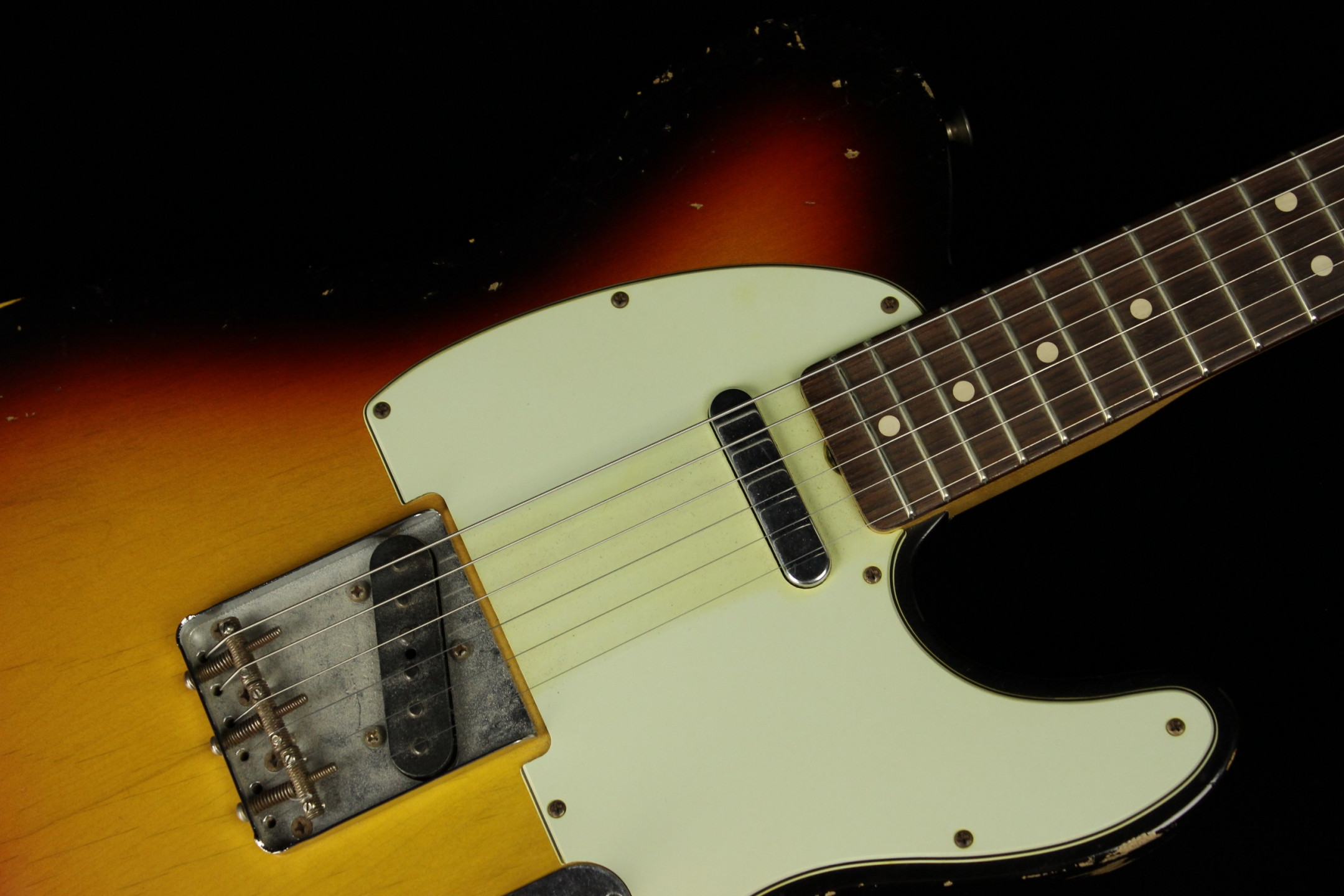Fender Custom 1963 Modern Spec Relic Telecaster 3-Color