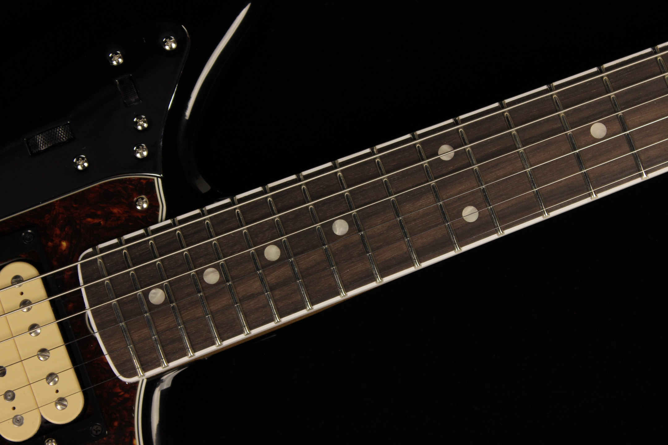 Fender Kurt Cobain Signature Jaguar NOS 3-Color Sunburst (SN