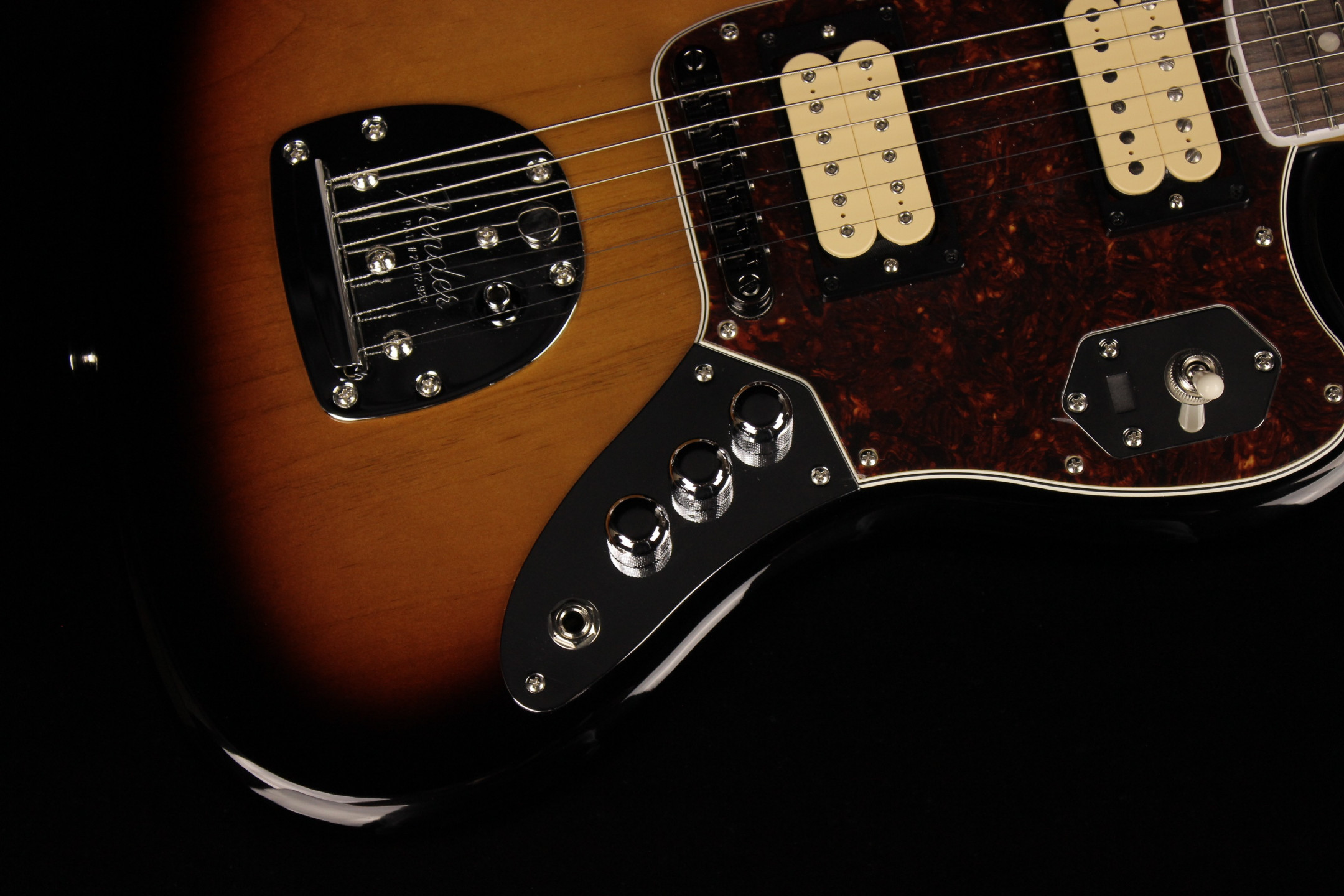 Fender Kurt Cobain Signature Jaguar NOS 3-Color Sunburst (SN