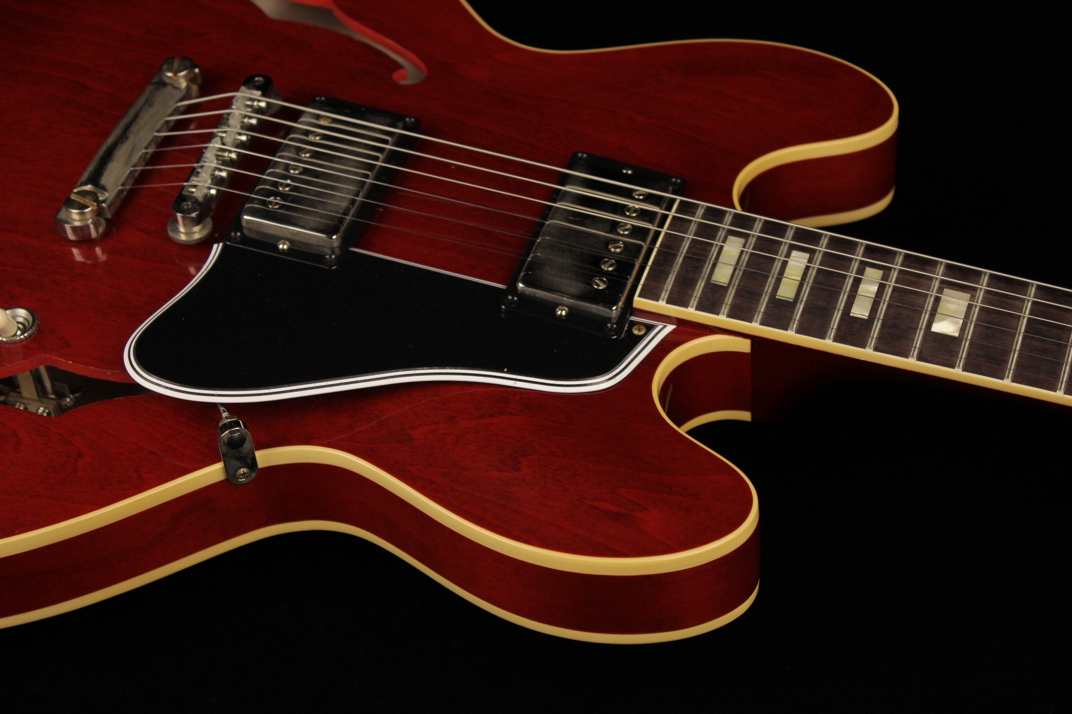 Gibson Custom 1964 ES-335 Reissue VOS Sixties Cherry (SN: 140008