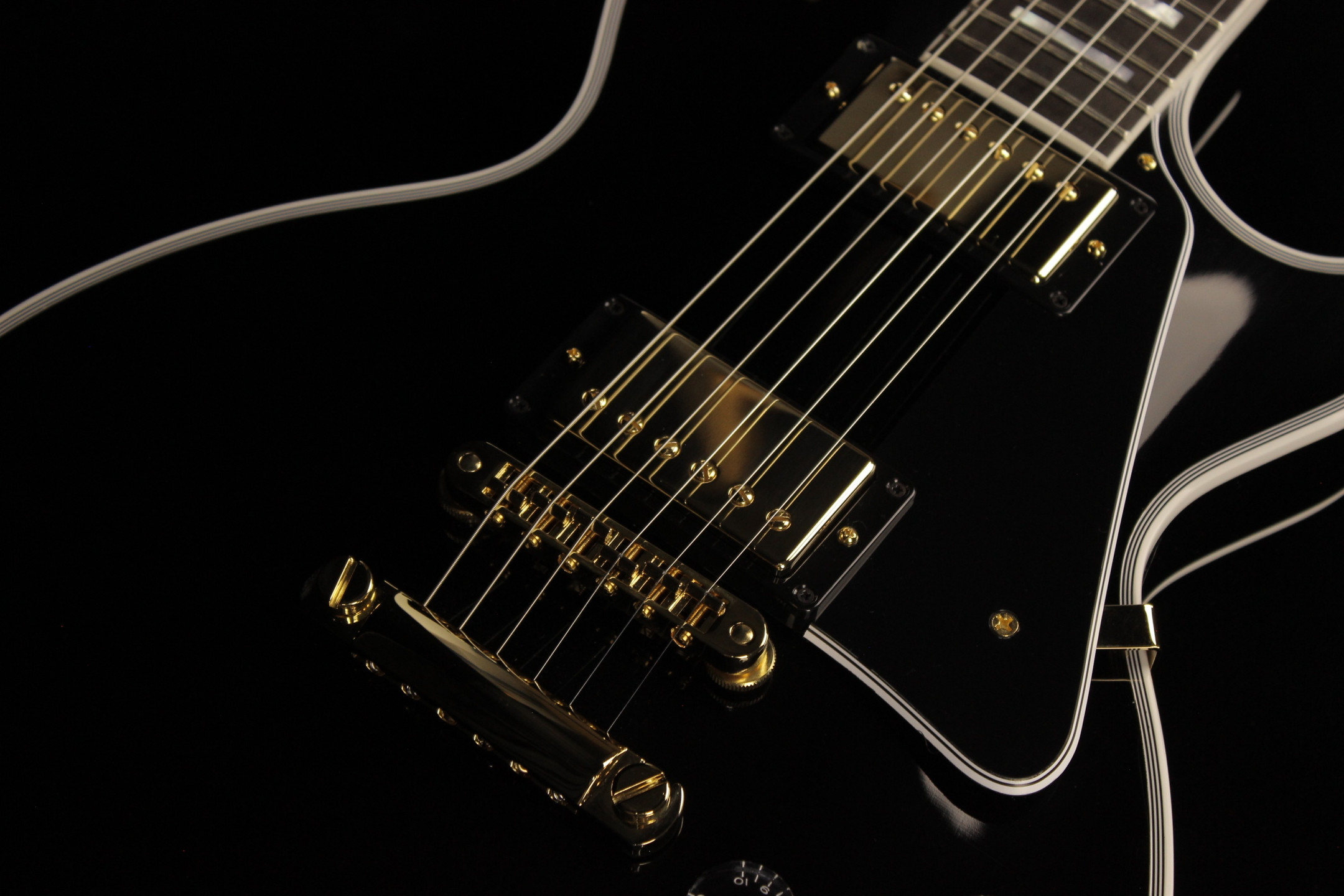 Gibson Custom Les Paul Custom w/Ebony Fingerboard Gloss