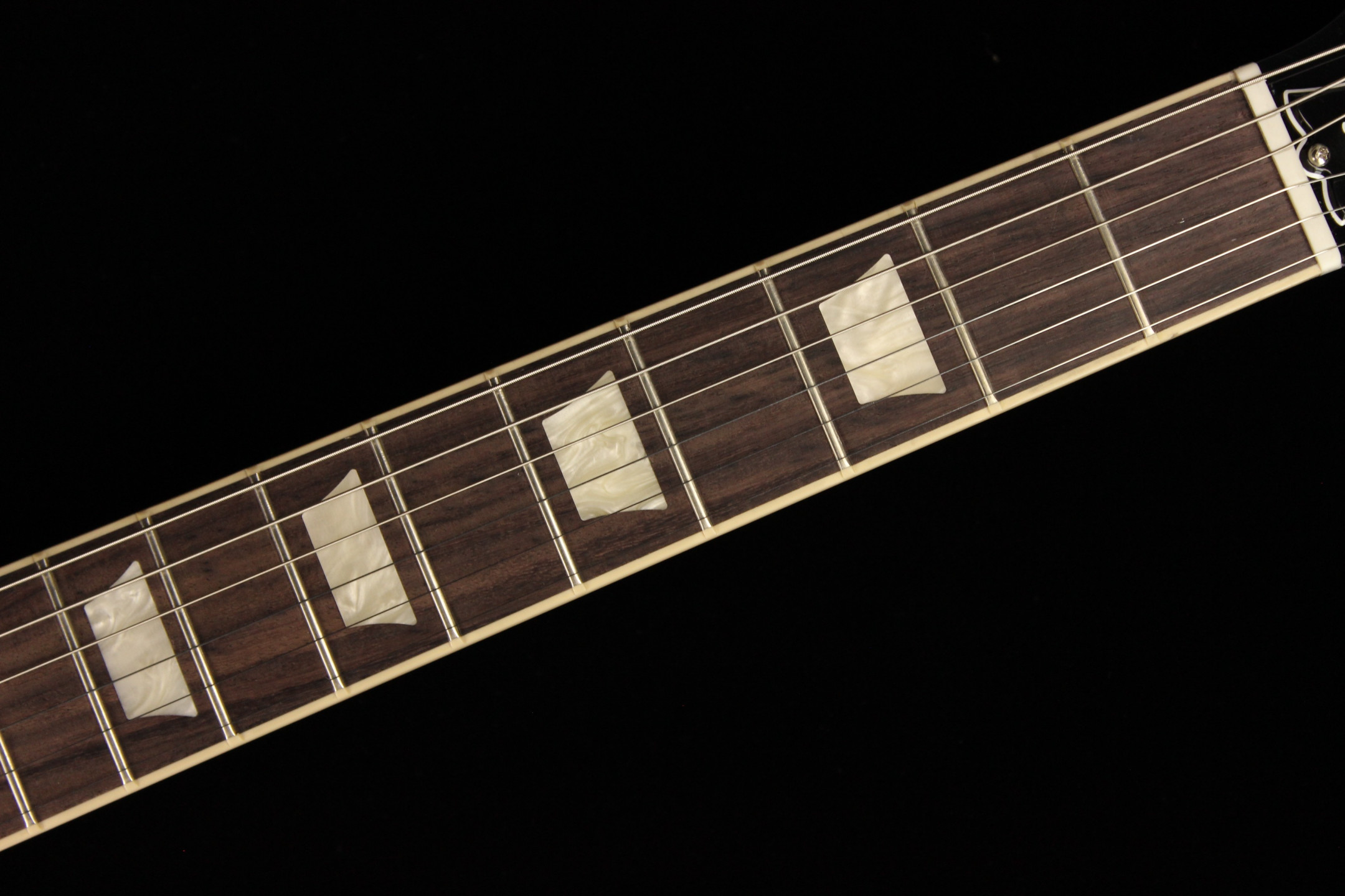 Gibson Les Paul Classic Ebony (SN: 221810058) | Gino Guitars