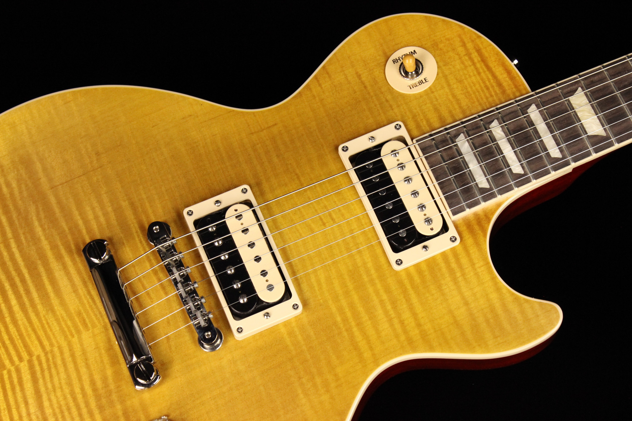 Gibson-Slash-Les-Paul-Standard