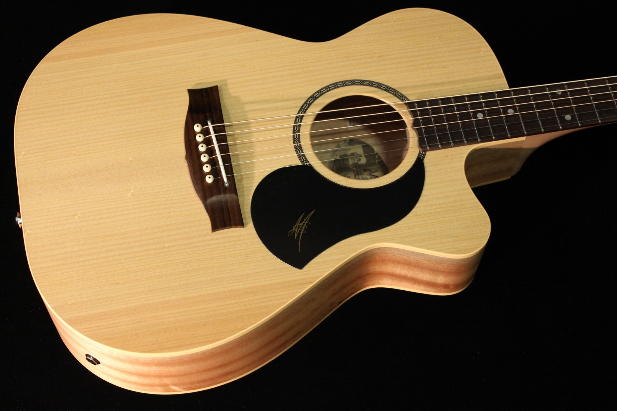 Maton EBG808CL Performer 2015 Natural SN 5720 Gino Guitars