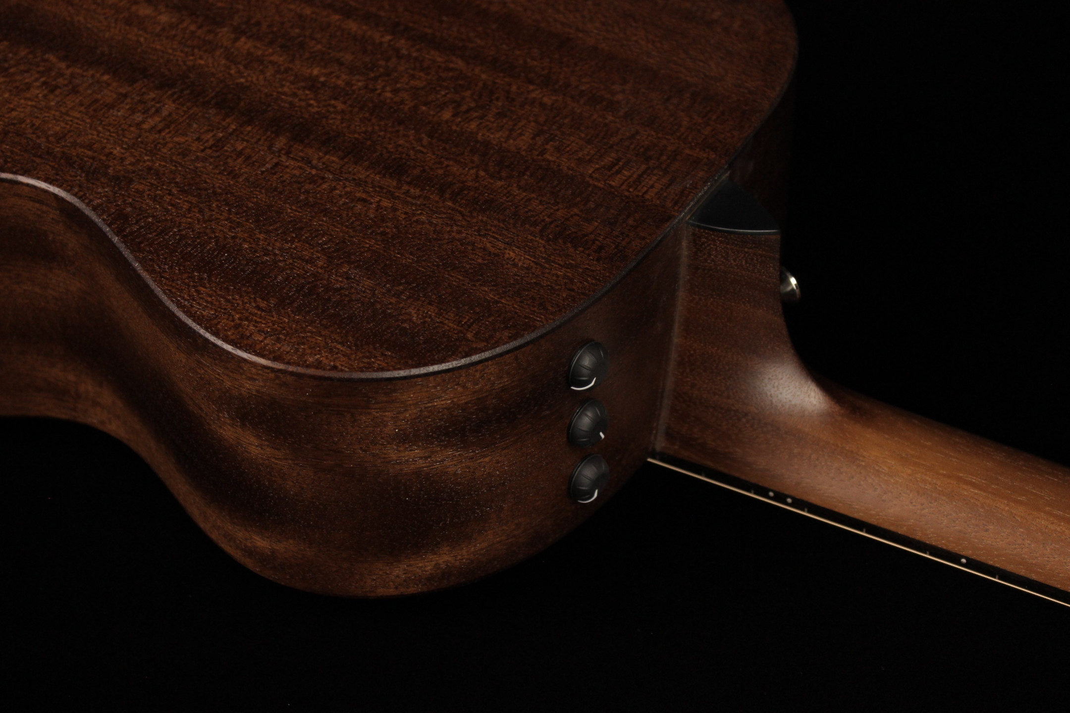 Taylor AD22e (SN: 1209031114) | Gino Guitars Taylor AD22e (SN: 1209031114) | Gino Guitars