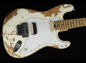 Charvel Henrik Danhage Limited Edition Signature Pro-Mod So-Cal Style 1 HS FR M