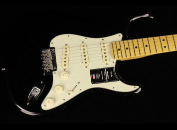 Fender American Professional II Stratocaster - MN BK Fender American Professional II Stratocaster - MN BK