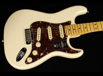 Fender American Professional II Stratocaster - MN OWT Fender American Professional II Stratocaster - MN OWT