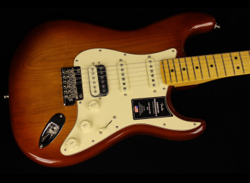 Fender American Professional II Stratocaster HSS - MN SSB