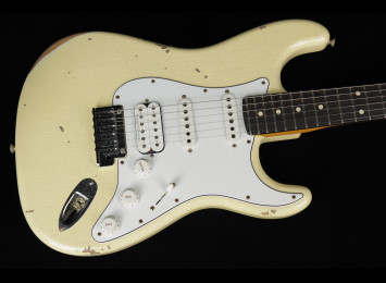 Fender Custom 1960 Stratocaster HSS Relic - AVWT