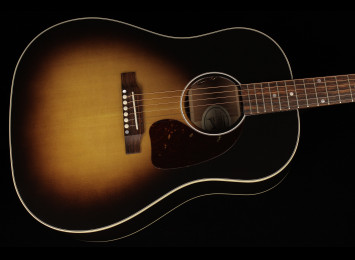 Gibson J-45 Standard
