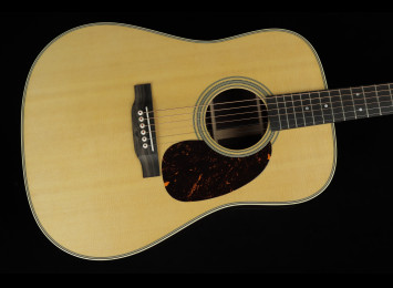 Martin D-28