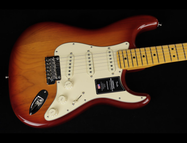 Fender American Professional II Stratocaster - MN SSB