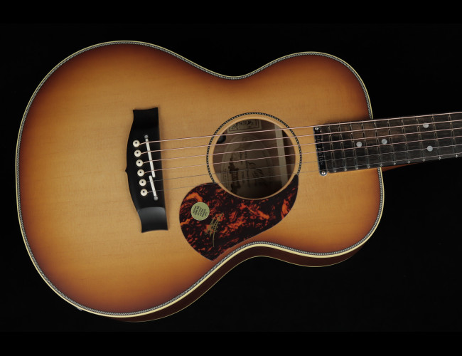 Maton EMD6 Diesel Signature